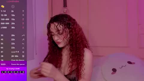 Emma online show from 11/05/25, 01:55