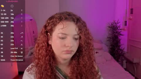 Snapshot of lovely_emma18 chatting on 02/24/26, 01:09 Emma online show from 02/24/26, 01:09