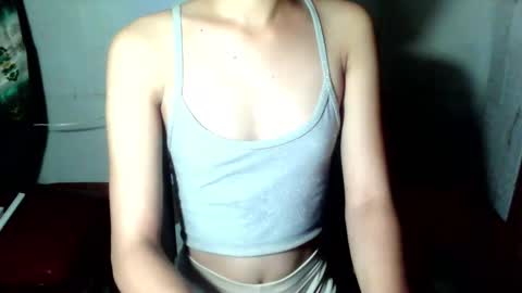 lovely_joan123 online show from 04/18/26, 02:54