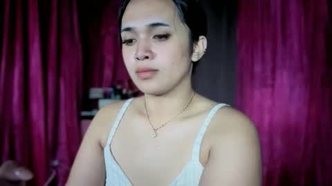 LOVE online show from 05/03/26, 06:14