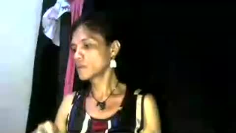 Snapshot of lovely_manificent4u chatting on 08/01/26, 02:05 Lest online show from 08/01/26, 02:05