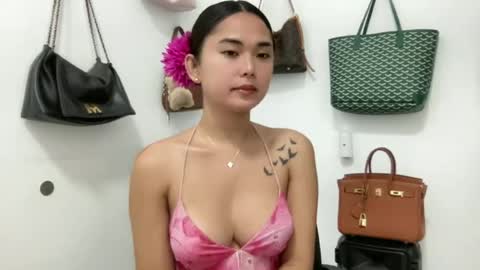 Snapshot of lovely_maria_x chatting on 06/28/26, 04:07 Maria online show from 06/28/26, 04:07