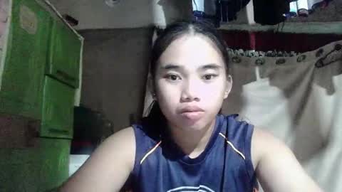 lovely_marie572336 online show from 02/04/26, 02:01