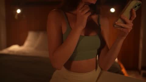 Natasha - IG  online show from 03/13/26, 10:27