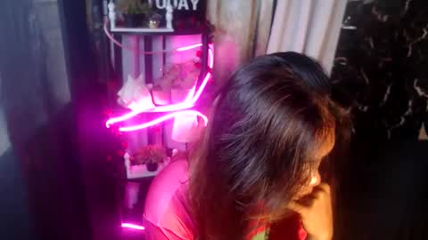 Snapshot of lovely_oliviax chatting on 03/02/26, 12:46 KATE online show from 03/02/26, 12:46