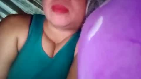 lovely_orchid online show from 12/05/24, 01:38