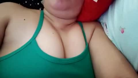 lovely_orchid online show from 02/03/25, 02:47