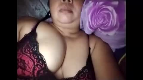 lovely_orchid online show from 02/02/26, 05:39