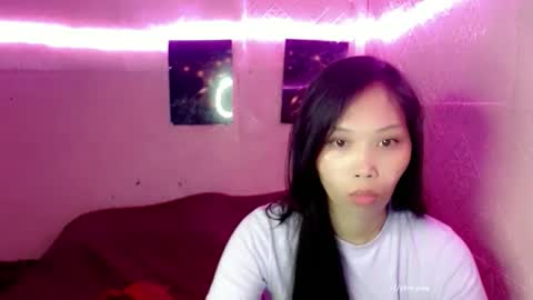 Snapshot of lovely_pinayxxx chatting on 02/18/26, 09:44 lovely_pinayxxx online show from 02/18/26, 09:44
