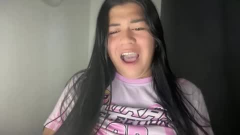 Snapshot of lovely_ricaxxx chatting on 11/14/25, 04:44 lovely_ricaxxx online show from 11/14/25, 04:44