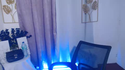 sandy online show from 03/30/26, 03:57