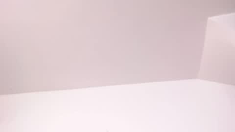 Snapshot of lovely_secret chatting on 04/29/26, 04:33 Hi guys online show from 04/29/26, 04:33