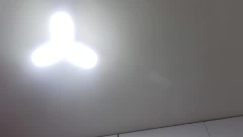 Trix online show from 11/07/25, 11:43