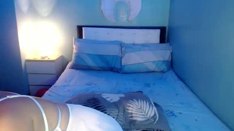 Snapshot of lovely_yna444 chatting on 01/02/25, 05:35 Yna online show from 01/02/25, 05:35