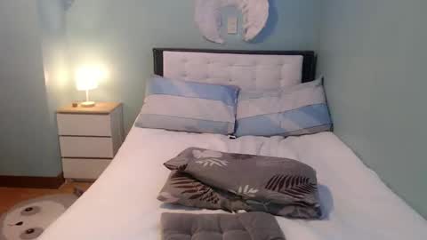 Snapshot of lovely_yna444 chatting on 01/26/25, 01:09 Yna online show from 01/26/25, 01:09