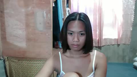 lovely_yvoneslutty online show from 01/13/26, 02:50