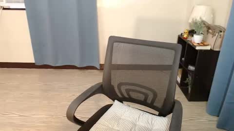 Snapshot of lovely_zoeyx chatting on 03/02/26, 06:03 Zoey online show from 03/02/26, 06:03