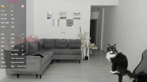 lovelybianca_ online show from 03/25/26, 10:49