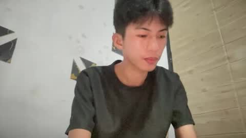 lovelyboy_jm online show from 05/01/26, 12:04