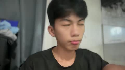 lovelyboy_jm online show from 05/02/26, 09:42