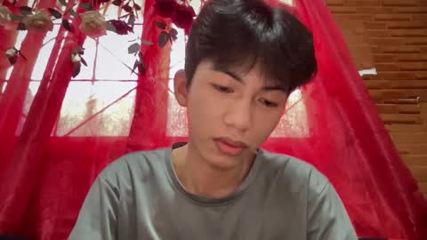 lovelyboy_jm online show from 05/16/26, 11:46
