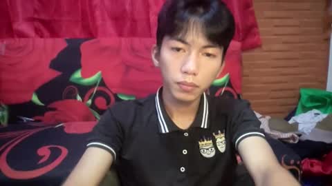 lovelyboy_jm online show from 05/19/26, 01:56