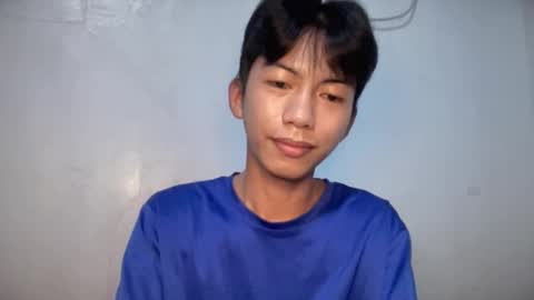 lovelyboy_jm online show from 05/20/26, 12:06