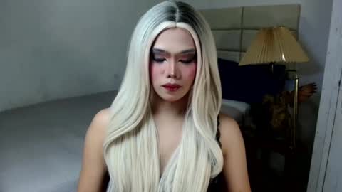 Snapshot of lovelycarel_777 chatting on 11/12/25, 08:04 LOVELY CAREL 777 online show from 11/12/25, 08:04