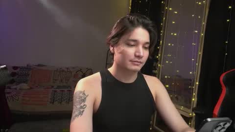 lovelydany3 online show from 02/02/26, 02:38