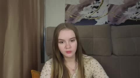 lovelygracee online show from 11/05/25, 01:44