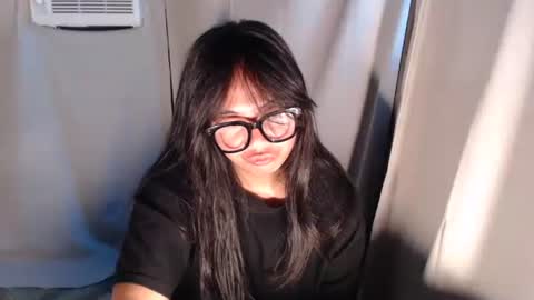 Kadita3 online show from 12/21/25, 12:51