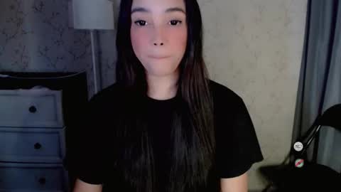 Snapshot of lovelylaiza chatting on 05/30/26, 08:33 Cutie Laiza online show from 05/30/26, 08:33