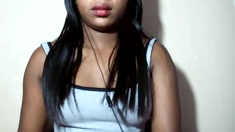 Snapshot of lovelylarra chatting on 07/06/26, 07:27 lovelylarra online show from 07/06/26, 07:27