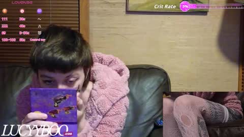 lovelylittlelucyy online show from 12/15/25, 12:15