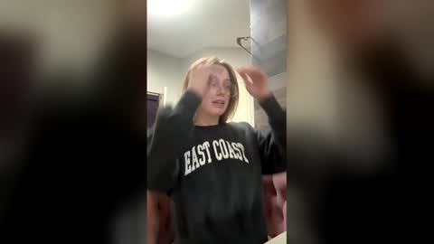 lovelylove127 online show from 03/14/26, 09:09