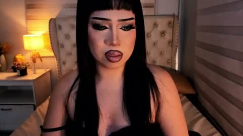 Snapshot of lovelymarie69 chatting on 06/26/26, 11:58 Rebeca online show from 06/26/26, 11:58