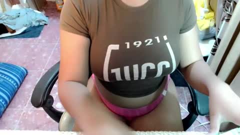 lovelymarish online show from 10/09/25, 10:35