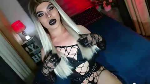 lovelymiss_shyna11 online show from 10/14/25, 08:04