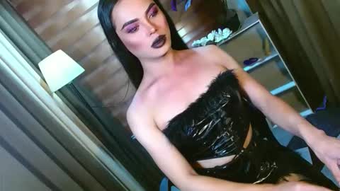 Snapshot of lovelymiss_shyna11 chatting on 05/03/26, 05:35 lovelymiss_shyna11 online show from 05/03/26, 05:35