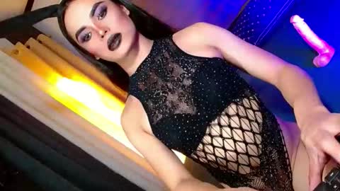 Snapshot of lovelymiss_shyna11 chatting on 05/14/26, 08:21 lovelymiss_shyna11 online show from 05/14/26, 08:21