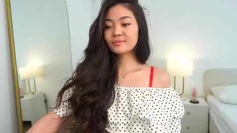 kim online show from 02/09/26, 10:41