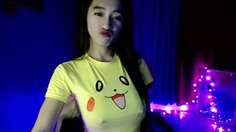 lovelypetite143 online show from 03/21/26, 04:28