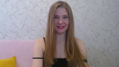 Snapshot of lovepeanutgirl chatting on 02/16/25, 12:54 Mary Love online show from 02/16/25, 12:54