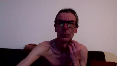 lovepvcearly50s online show from 04/18/26, 07:07