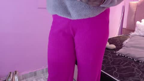 L O V E  online show from 03/29/26, 11:54