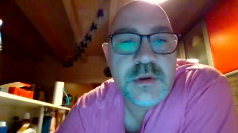 Snapshot of lover010983 chatting on 02/16/25, 05:04 lover010983 online show from 02/16/25, 05:04