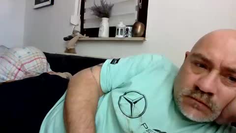 Snapshot of lover010983 chatting on 02/18/25, 12:17 lover010983 online show from 02/18/25, 12:17