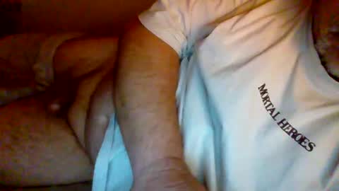 Snapshot of lover010983 chatting on 01/09/26, 06:38 lover010983 online show from 01/09/26, 06:38