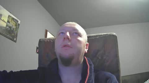 Snapshot of lover582553 chatting on 02/22/25, 05:02 lover582553 online show from 02/22/25, 05:02