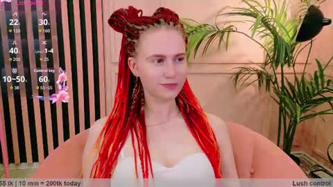 Snapshot of lover_daisy_ chatting on 06/19/26, 11:47 DAISY online show from 06/19/26, 11:47
